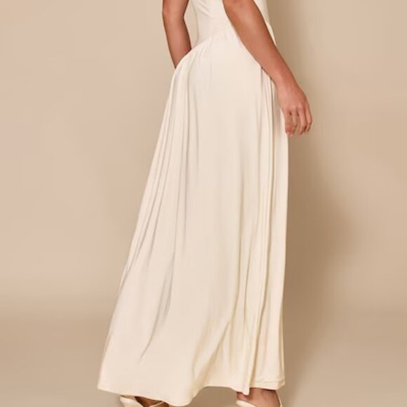 Dresses Dressed(Forever "Dressed" in Dresses) - Picture 5 of 16